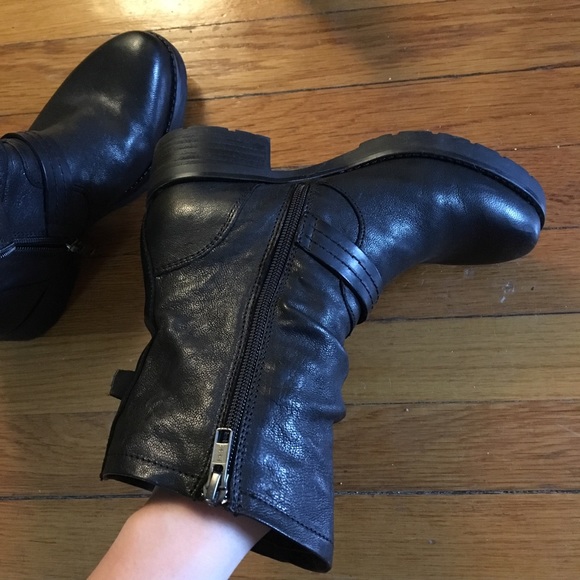 Earth boot - Picture 3 of 5